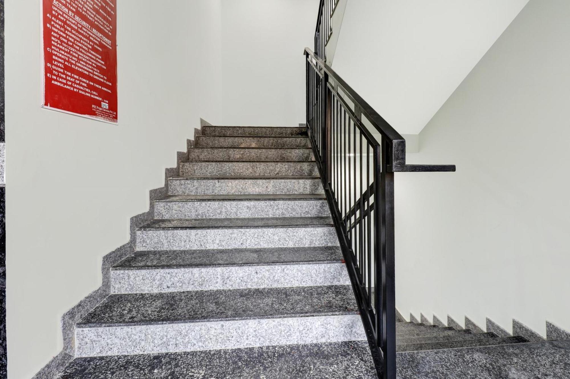 Super Townhouse Arekere Near Mithai Mahal Bangalore Dış mekan fotoğraf