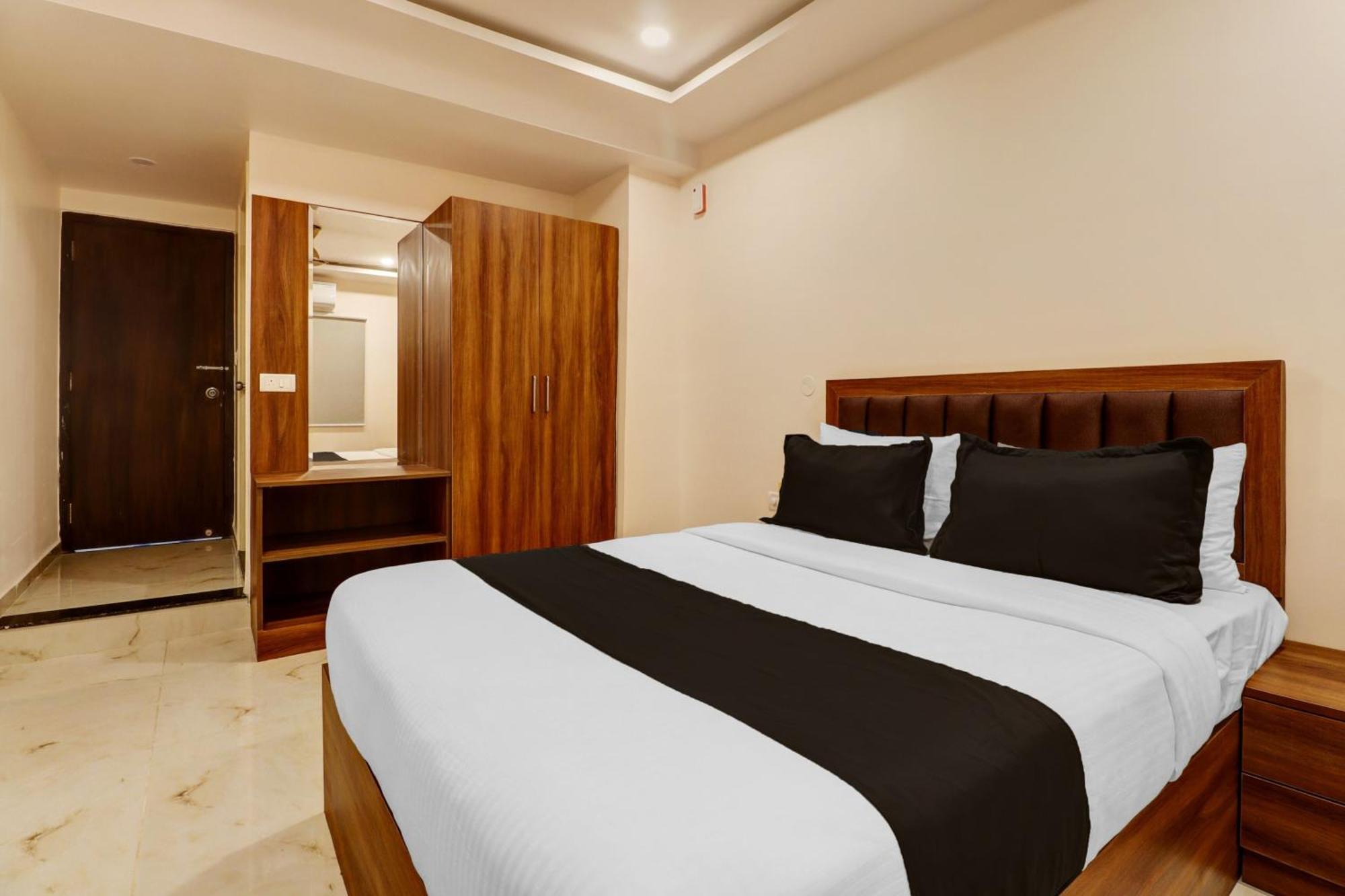Super Townhouse Arekere Near Mithai Mahal Bangalore Dış mekan fotoğraf