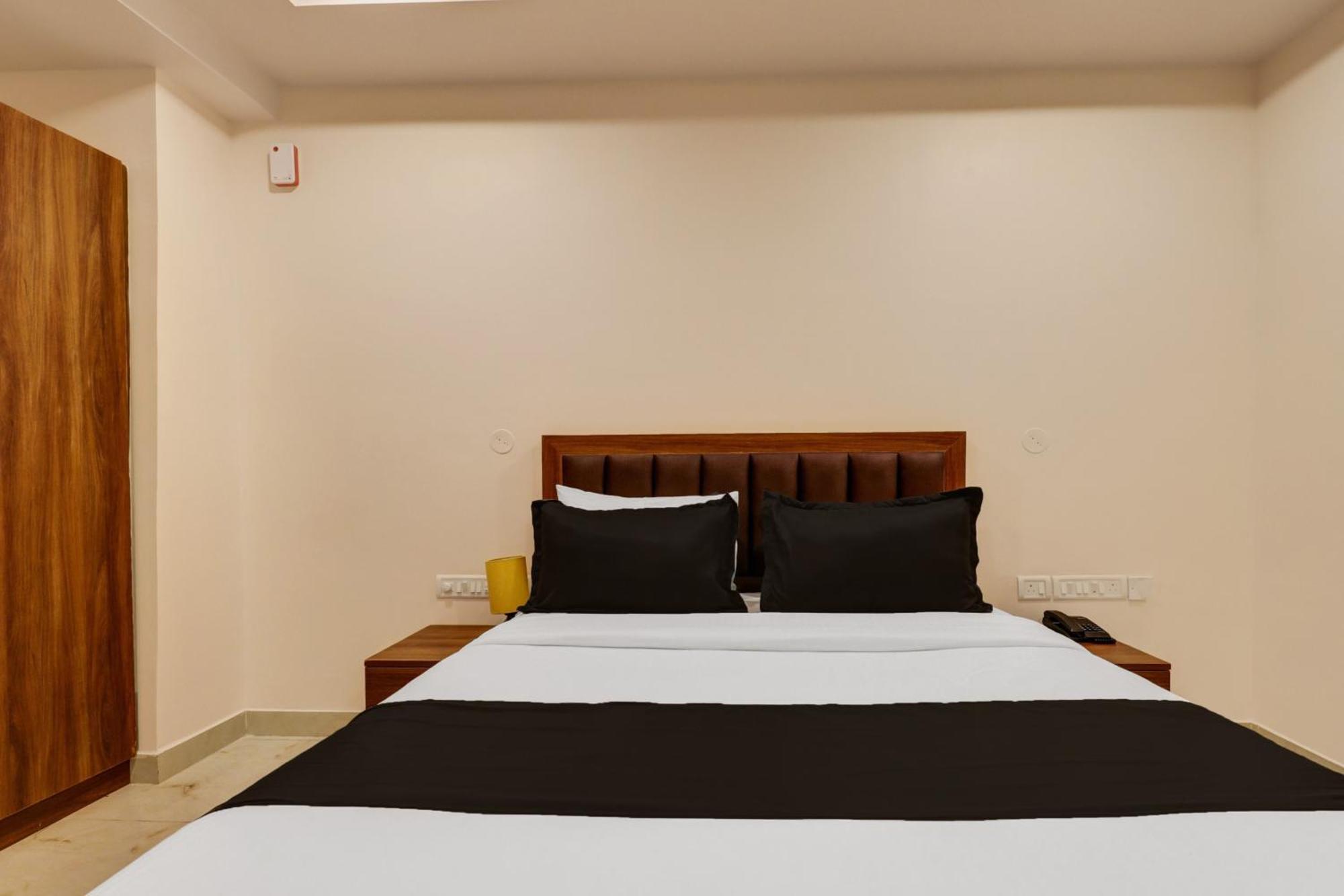 Super Townhouse Arekere Near Mithai Mahal Bangalore Dış mekan fotoğraf